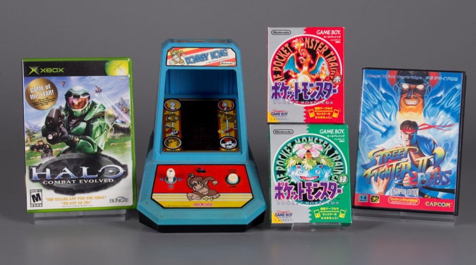 Video Game Hall of Fame Adds Pokemon Red and Green, Street Fighter II, Donkey Kong, and Halo 1
